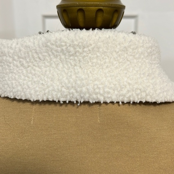 MICHAEL MICHAEL KORS SHERPA LINED MOTO STYLE JACKET SMALL - Picture 16 of 16